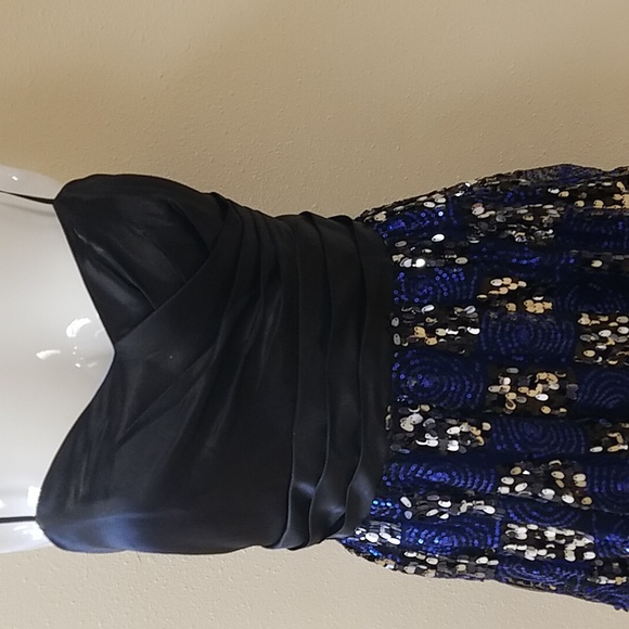 Jessica designs size 7 homecoming dress - Picture 2 of 5